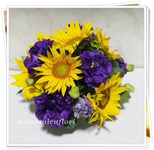 Aranjamente florale cu floarea soarelui.5802